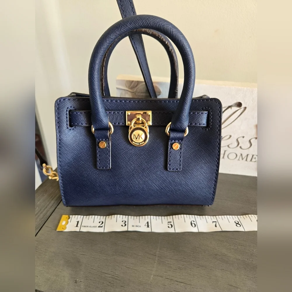 Michael Kors Mini Hamilton Crossbody Navy Blue/Gold
